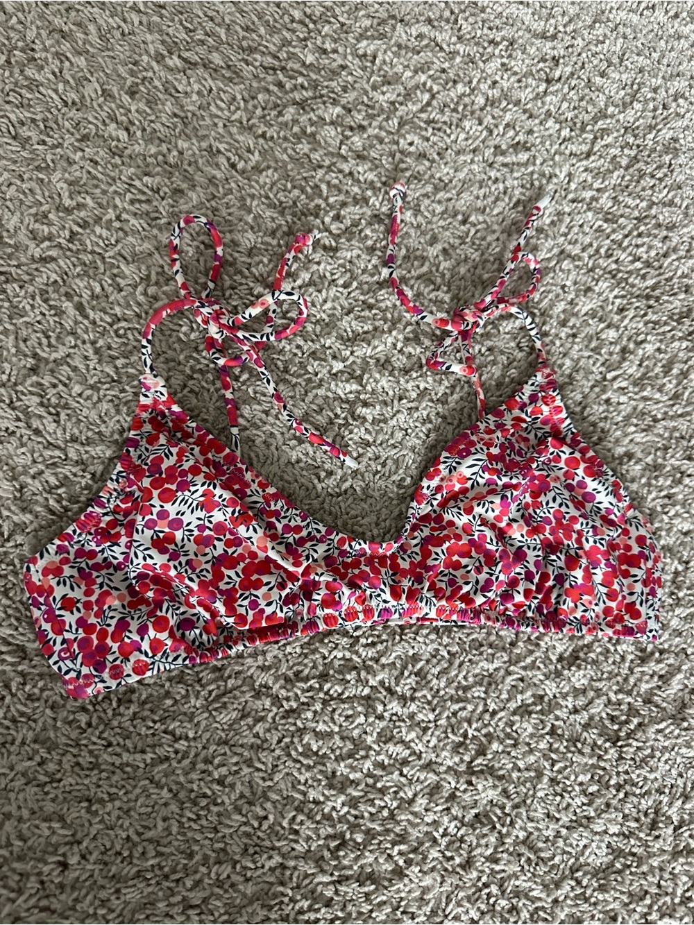 J Crew floral bikini top in a size medium with tie straps